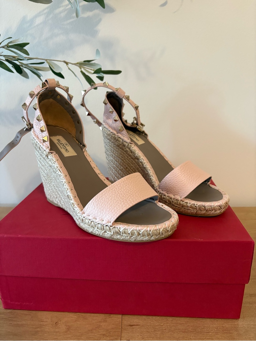 Valentino Blush Pink Rockstud Espadrille Wedge Sandals - Picture 4 of 7